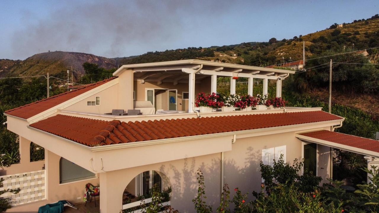 Michelino House Bed & Breakfast Parghelia Exterior photo
