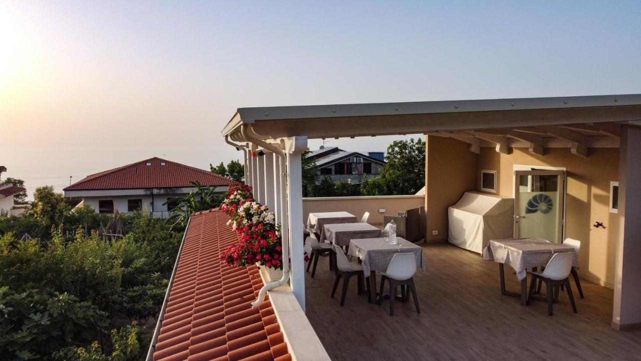 Michelino House Bed & Breakfast Parghelia Exterior photo