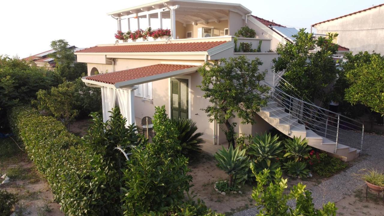 Michelino House Bed & Breakfast Parghelia Exterior photo