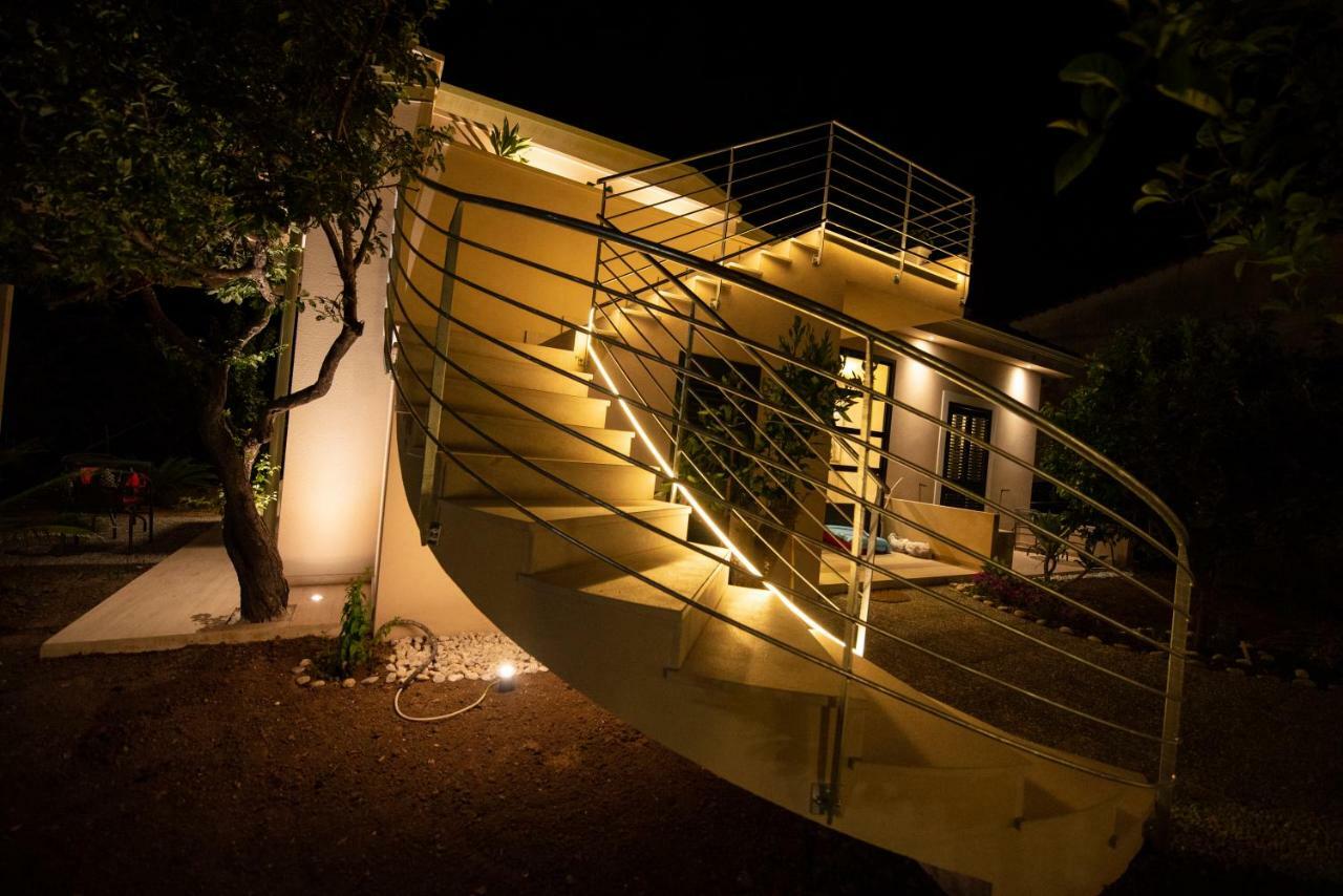 Michelino House Bed & Breakfast Parghelia Exterior photo